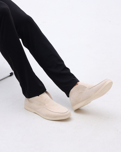 Noir et Blanc High Suede Loafers