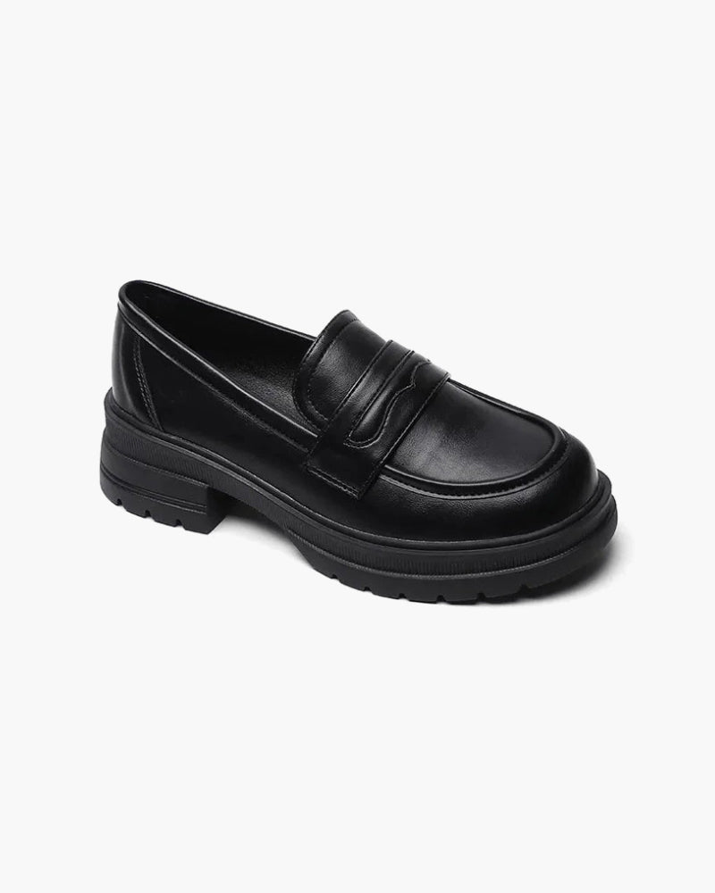 Noir est Blanc's Leather Loafers